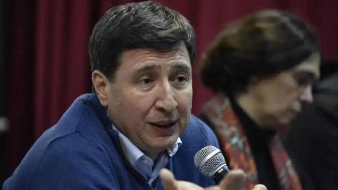 Daniel Arroyo: “El gran conflicto en Argentina va a venir por el nivel de endeudamiento”