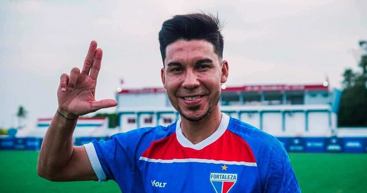 De Boca a Brasil: Pol Fernández fue presentado en Fortaleza con una sesión de fotos muy especial :: Olé