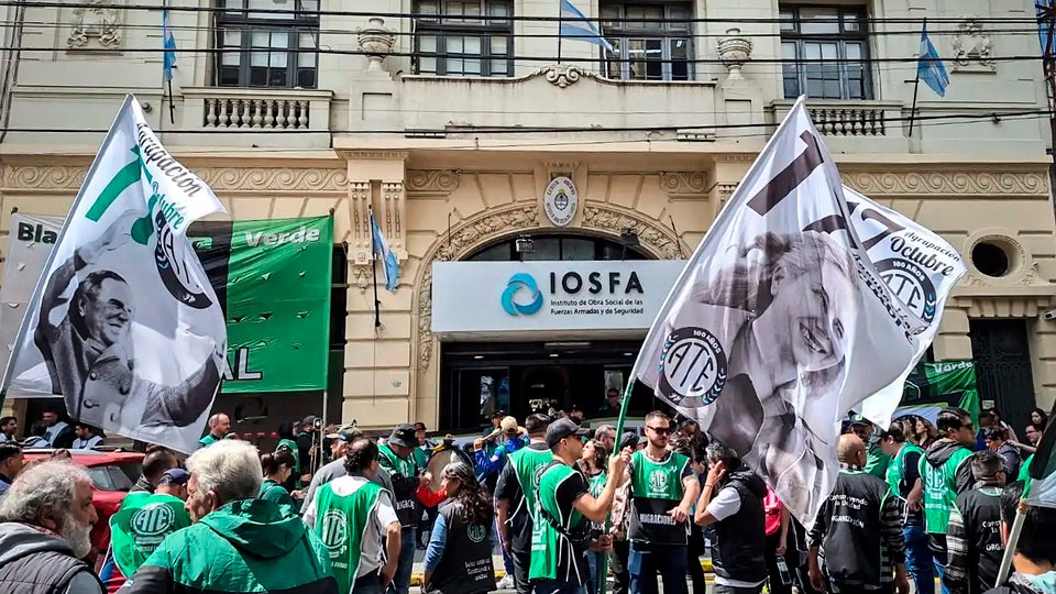 Denuncian el intento de privatización de la obra social de las Fuerzas Armadas | Despidieron a 150 trabajadores, incluidos quienes habían aprobado el examen de idoneidad