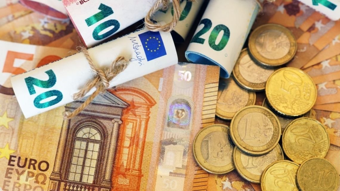 Euro hoy y euro blue hoy, EN VIVO: la cotización este viernes 3 de enero de 2025