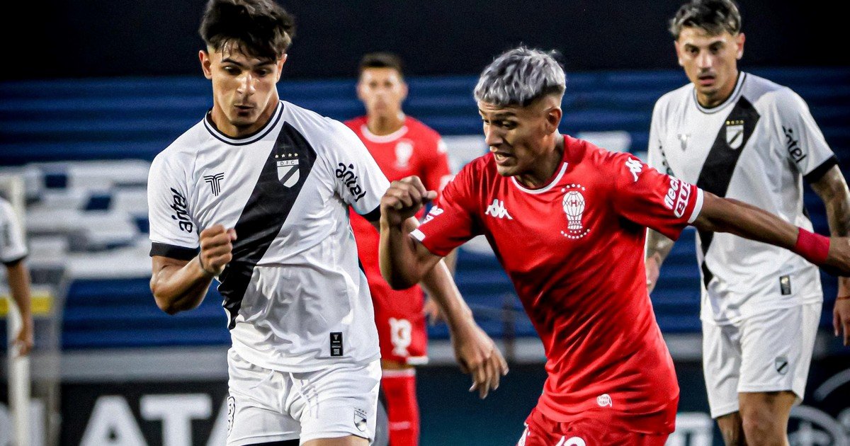 Huracán le ganó a Danubio con debut goleador de Tissera :: Olé