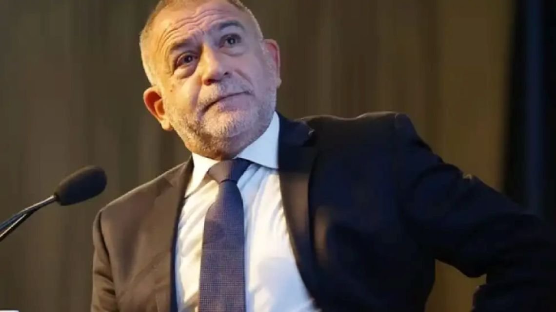 Juez: “Me encantaría que Milei pueda decir con orgullo ´mi candidato a gobernador en Córdoba es el senador Luis Juez´”