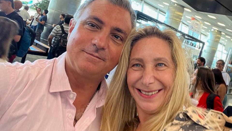 Karina Milei y Martín Menem desembarcaron en Mar del Plata en busca de votos bonaerenses | Guiños al PRO y misterio sobre las candidaturas