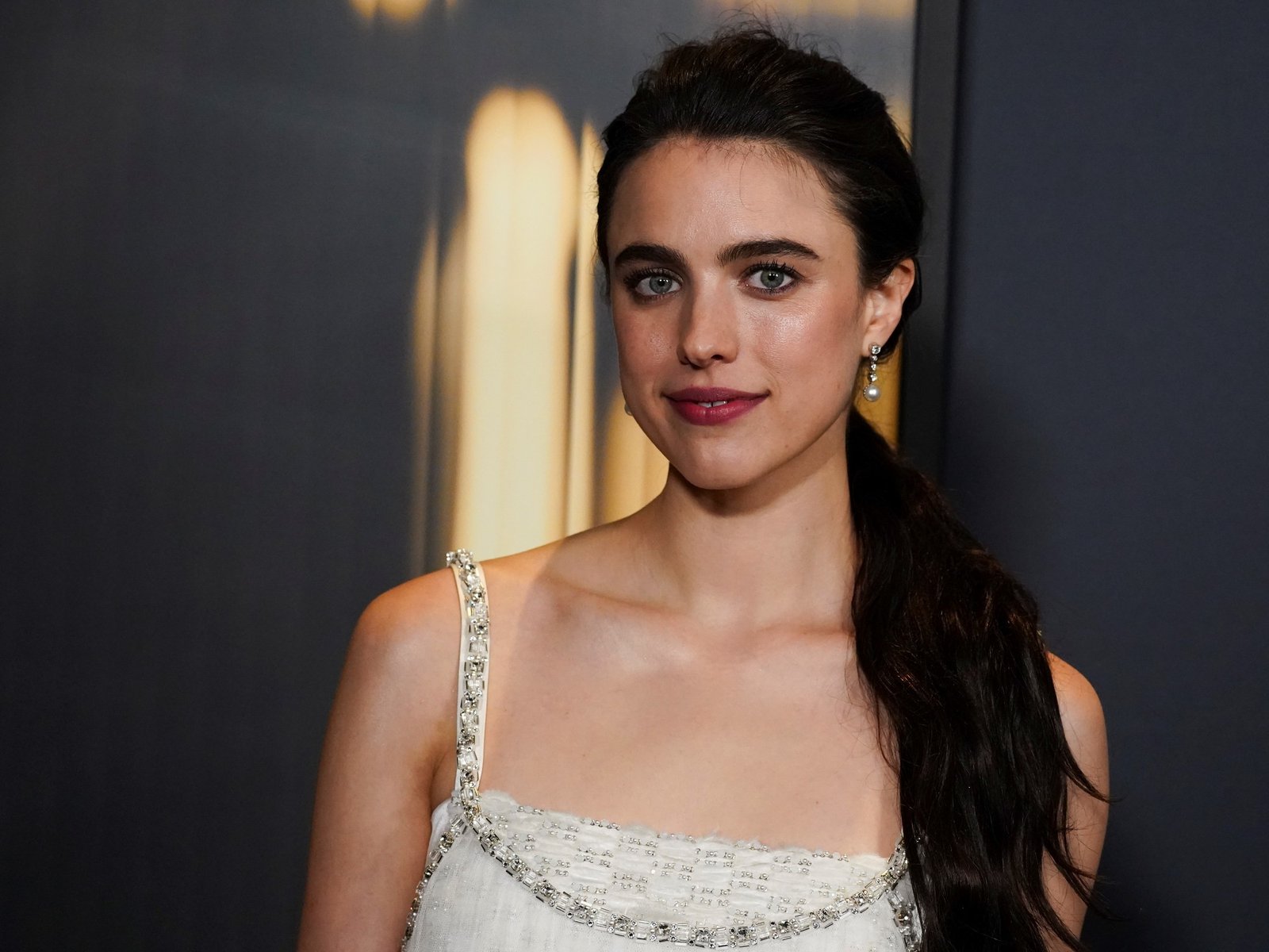 La gimnasta sexy de “La sustancia” se siente una campesina vestida de Chanel