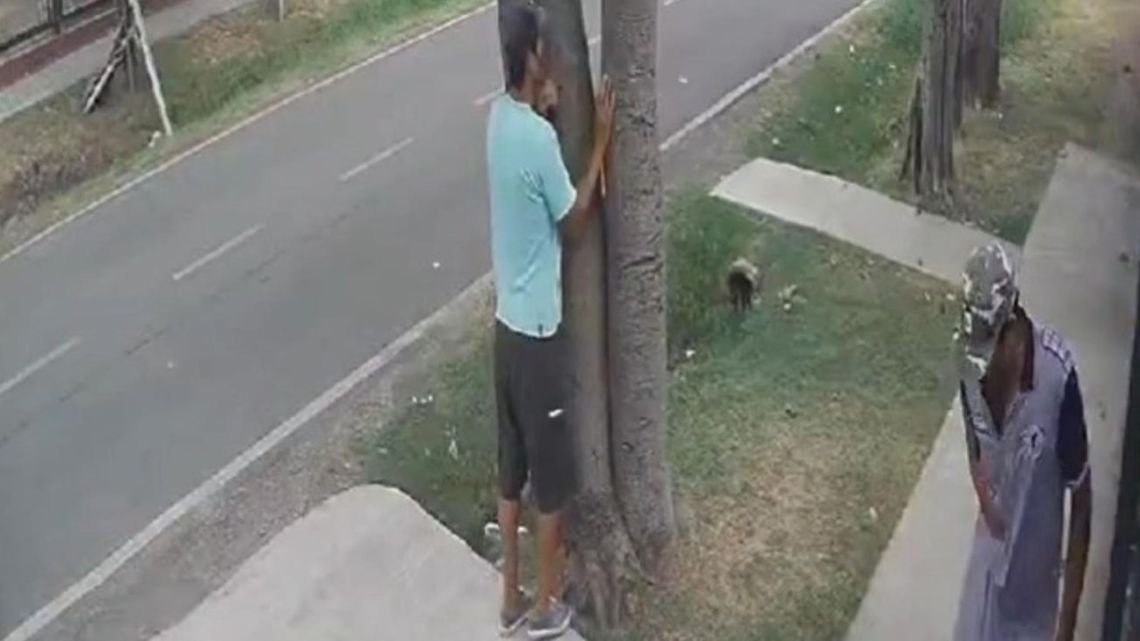 Le pegaron un tiro por reclamar una caña de pescar prestada: está muy grave