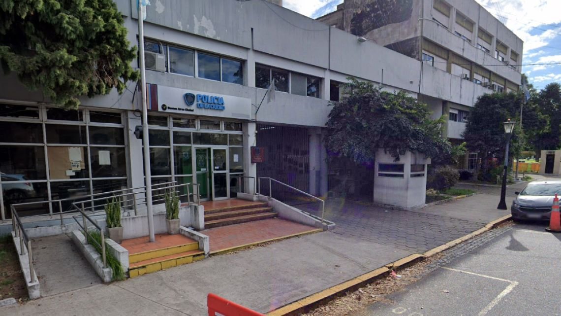 Pelea de presos en la comisaría de Versalles disparó todas las alarmas de la Policía de la Ciudad