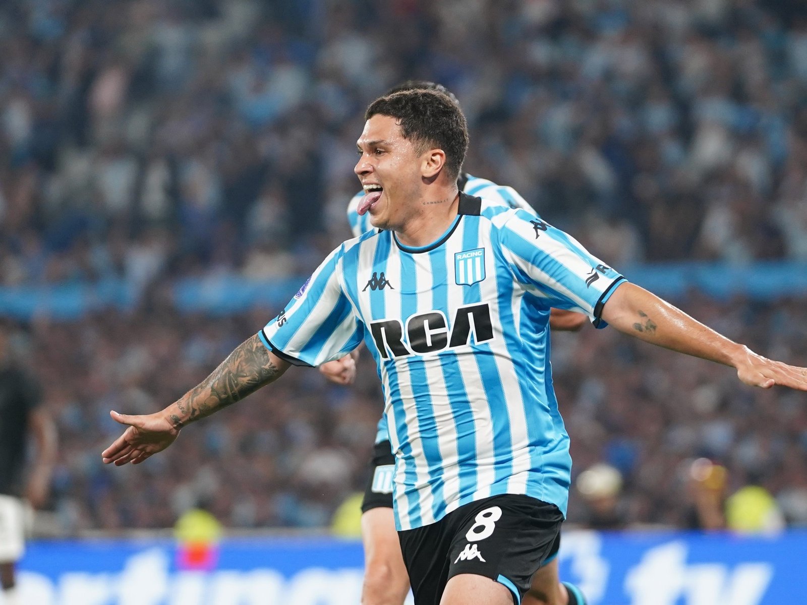 Racing acordó su venta y el colombiano ya tiene nuevo club