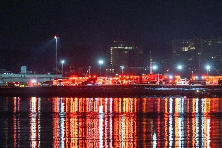 Tragedia aérea en Washington: un argentino entre las víctimas del choque fatal en el río Potomac