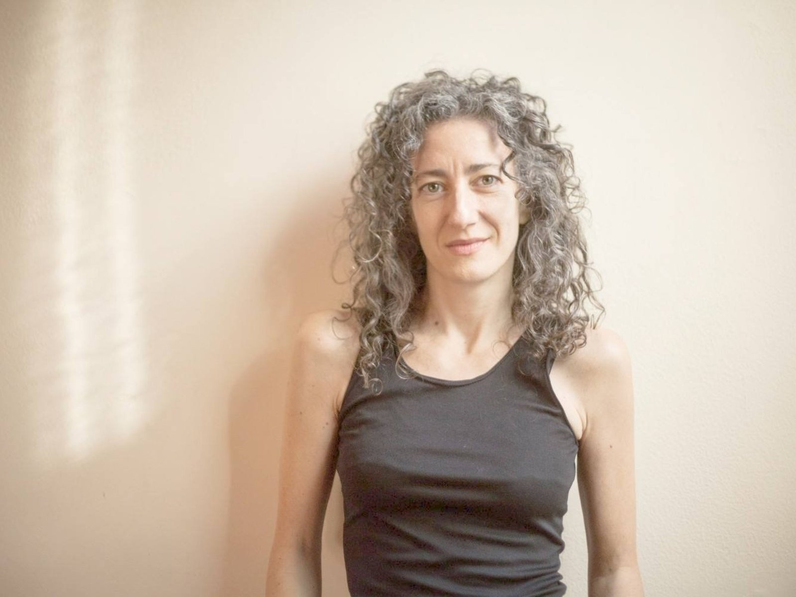 Un libro de trece cuentos abre en las aulas el debate sobre abuso