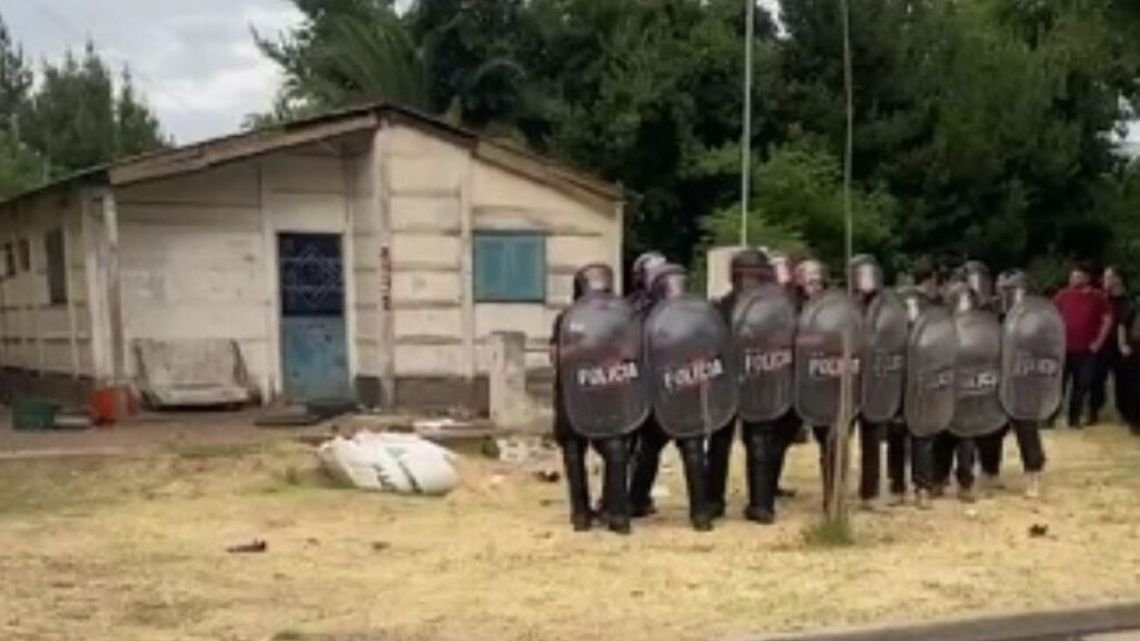 Una nena de 13 años fue al hospital de Saladillo por un dolor abdominal y terminó dando a luz