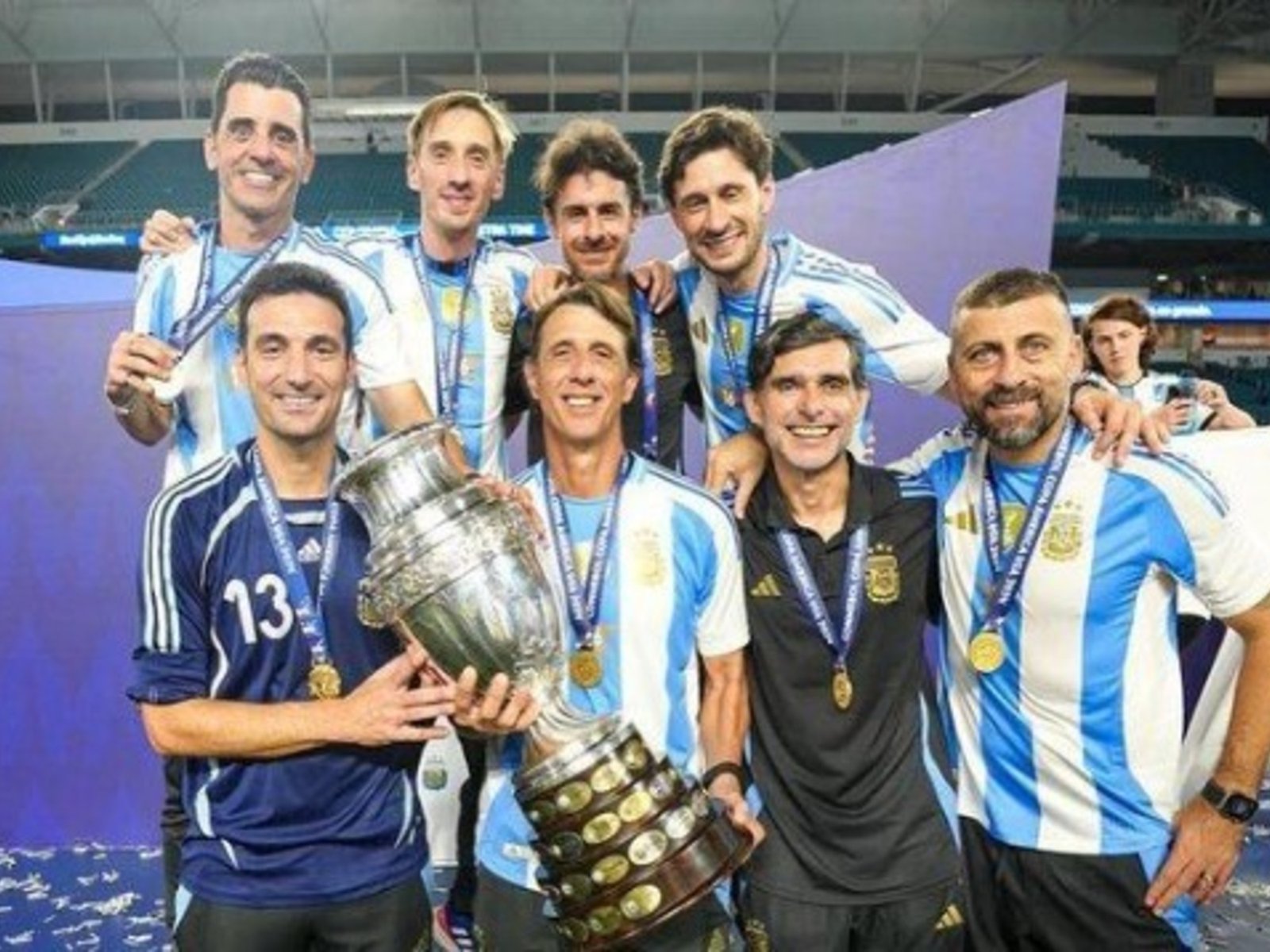 cerrar la clasificación al Mundial, Finalissima en suspenso y un recambio intermitente