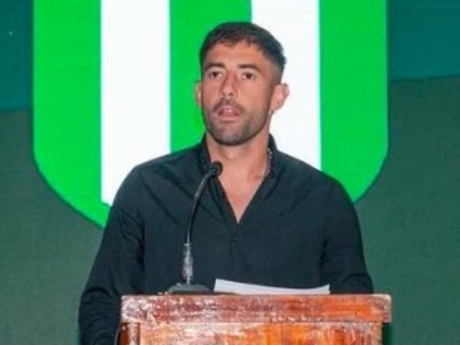 el presidente del equipo de Battaglia explicó cómo rompió el mercado en la Primera Nacional