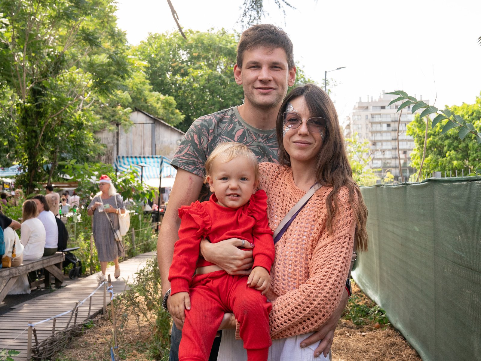 huyendo de la guerra llegaron a la Argentina y ya tienen una bebé porteña