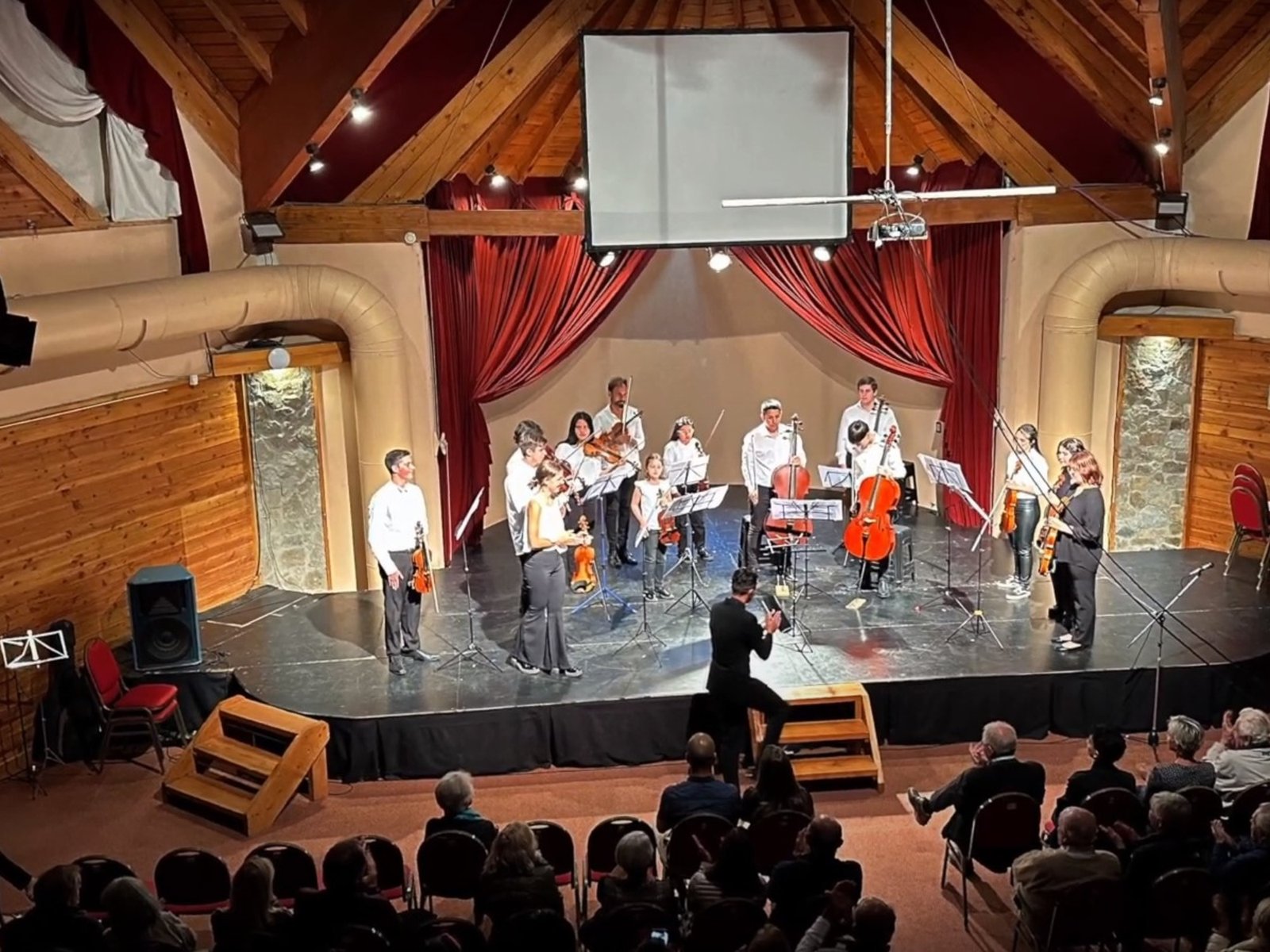 obras de Mozart, Bach y otros grandes, interpretadas por concertistas encumbrados y jóvenes talentos