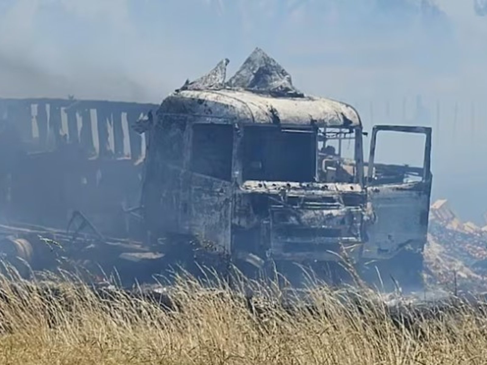 un muerto y dos heridos