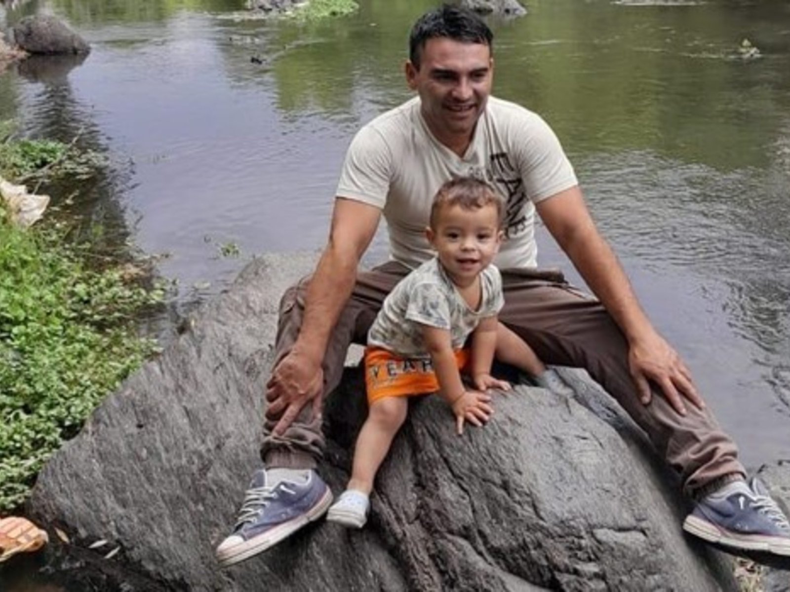 un nene de 3 años murió atropellado por la camioneta de su papá