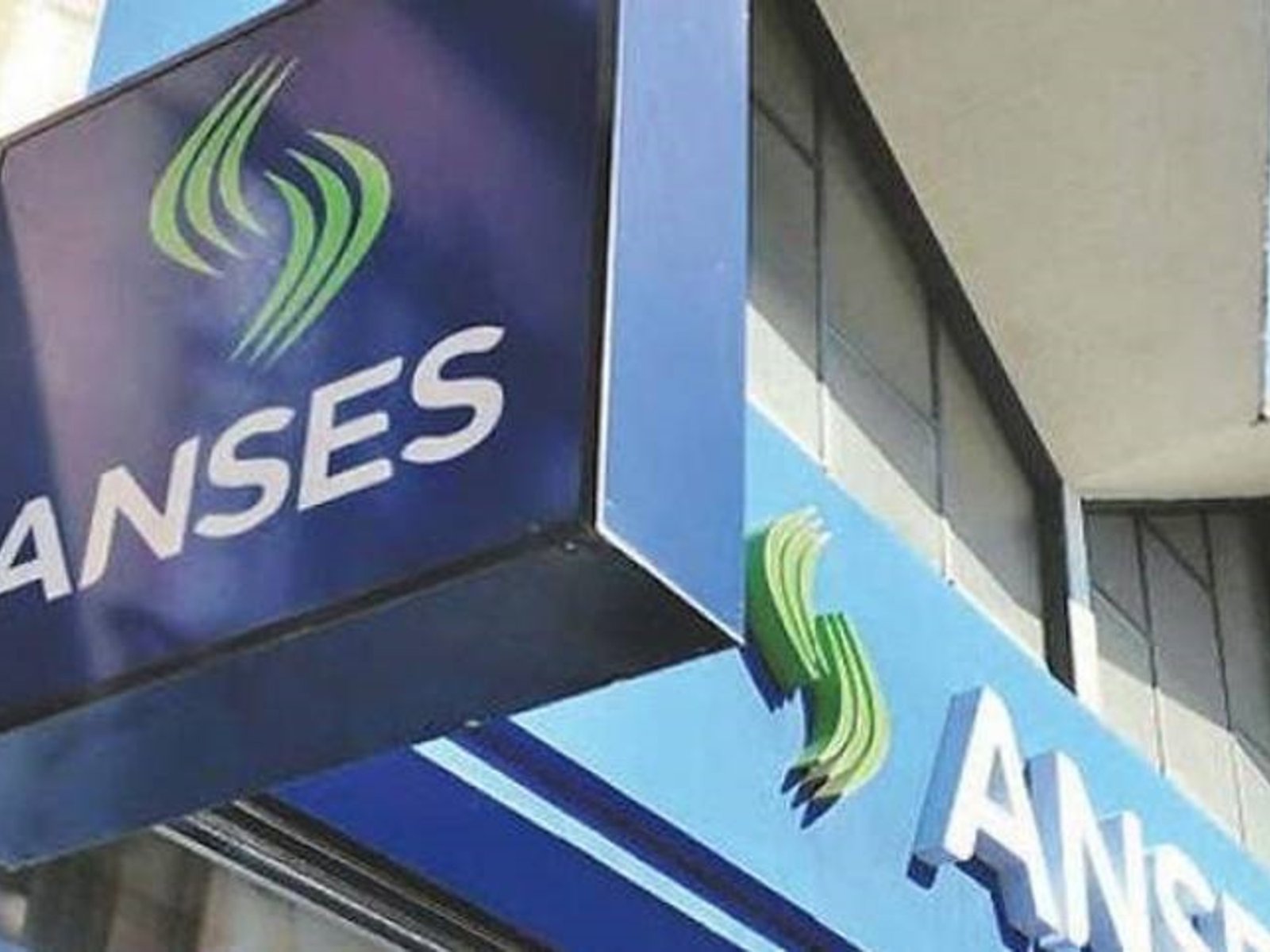 El Gobierno citó a 300 mil beneficiarios de pensiones por invalidez para auditar si realmente las necesitan