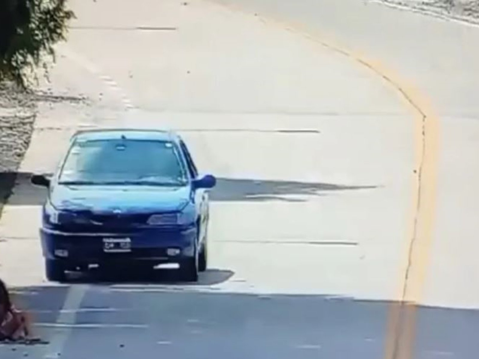 Manejaba con cinco veces el alcohol permitido en sangre, atropelló a una nena y se violentó cuando lo detuvieron