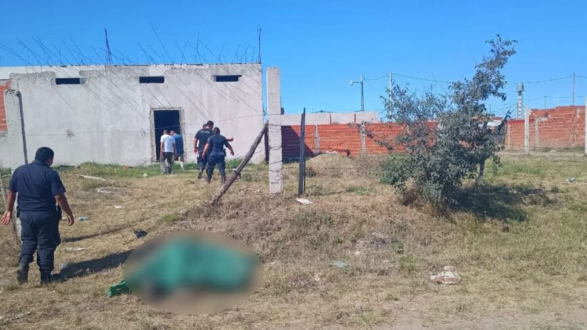Mientras los vecinos de Moreno protestaban frente a la municipalidad, ocurría un doble homicidio en la zona