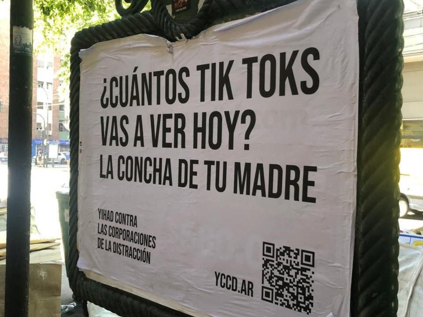 cómo fue la insólita campaña por una “Yihad contra las Corporaciones de la Distracción”