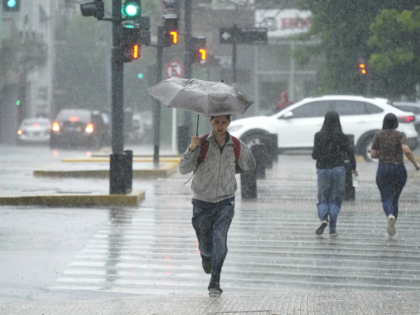 hasta cuándo sigue la lluvia en la Ciudad y cuánto falta para que vuelva al calor extremo