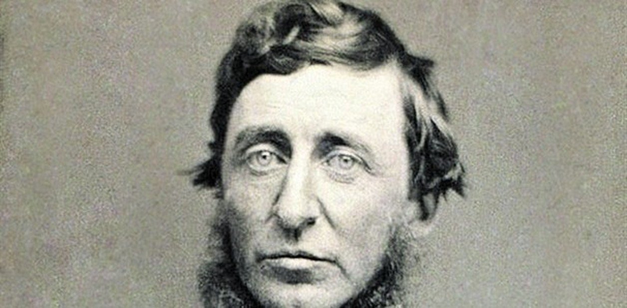 ¿Por qué Henry David Thoreau sigue siendo relevante en el debate sobre las relaciones humanas?