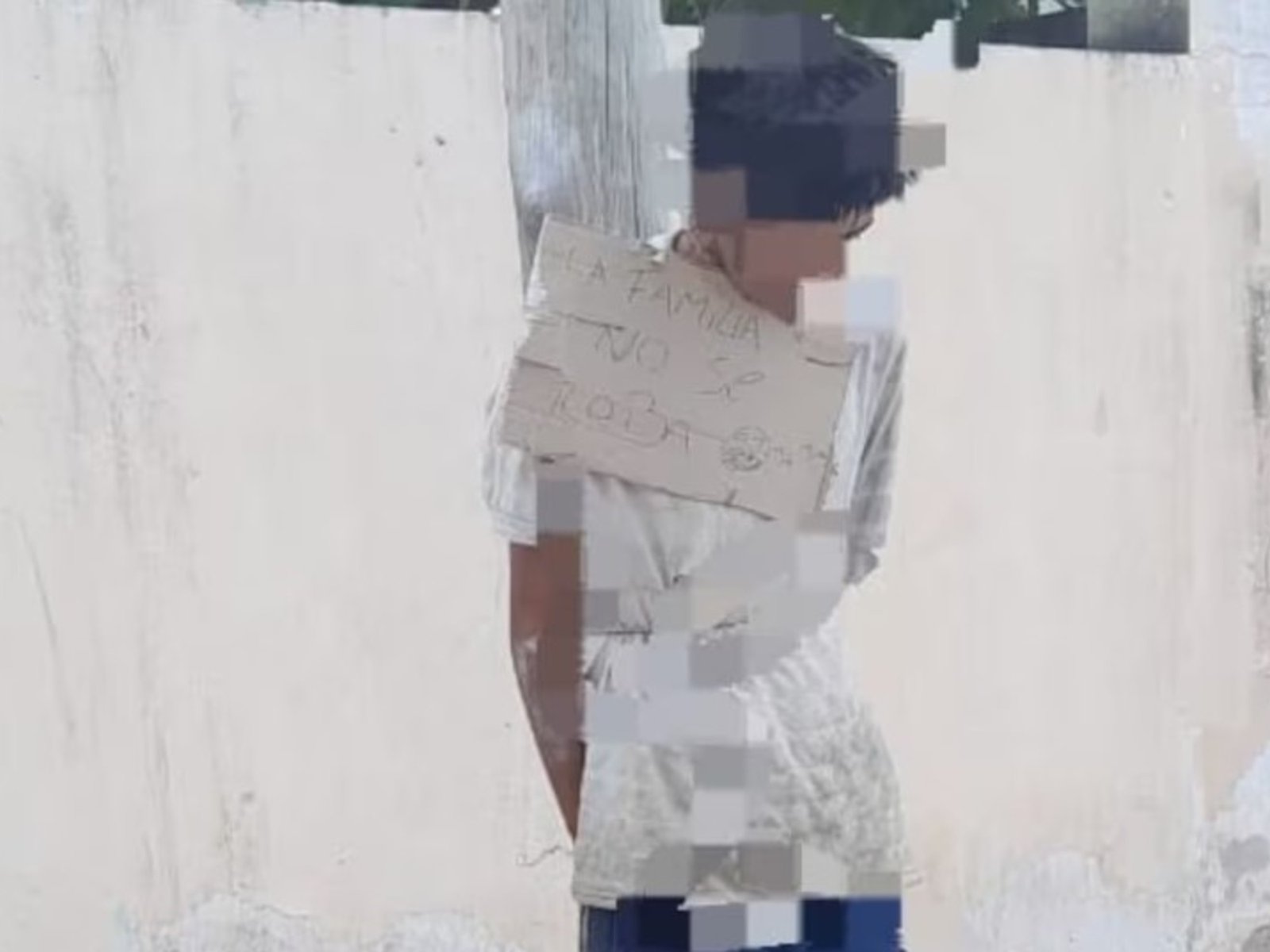 “A la familia no se roba”