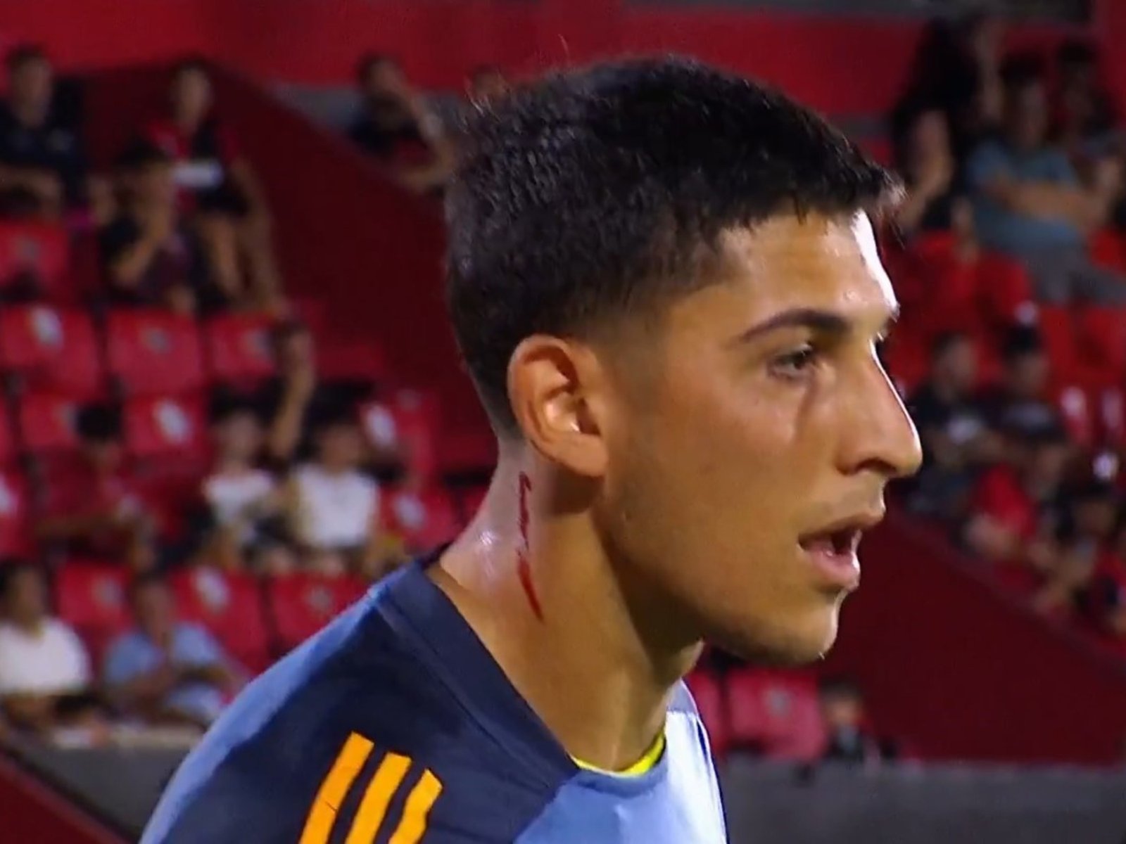 Agredieron a Leandro Brey con un vidrio en el cuello antes del arranque del Newell’s vs. Boca en Rosario