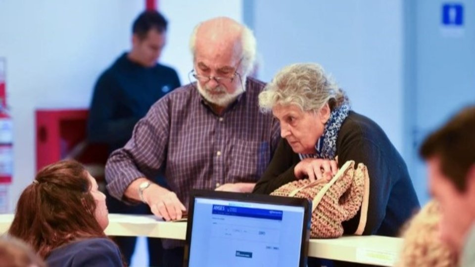 Calendario Anses: ya se conocen las fechas de pago de abril | Bono congelado