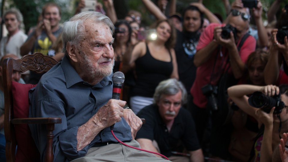 Con un desagravio no alcanza             