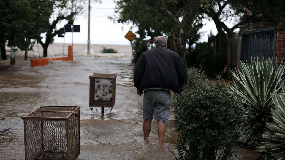 Debate sobre el cambio climático en Brasil | Foro Internacional del Medio Ambiente en Porto Alegre