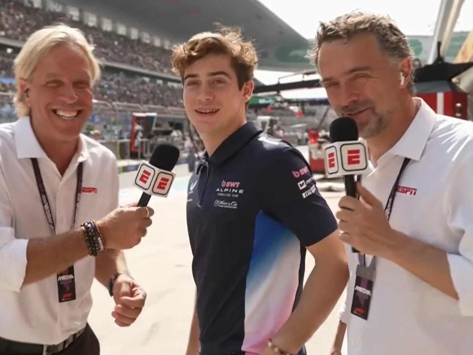 “Disfruten ustedes, yo estoy aburrido”