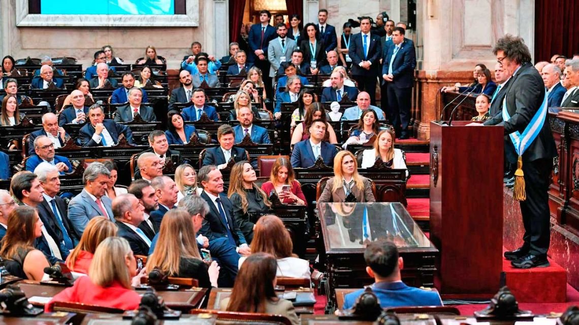 Ecos de una apertura legislativa insólita