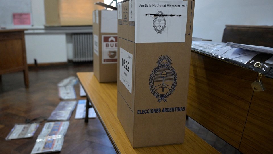 El Gobierno promulgó la suspensión de las PASO | También se oficializó la ley de juicio en ausencia