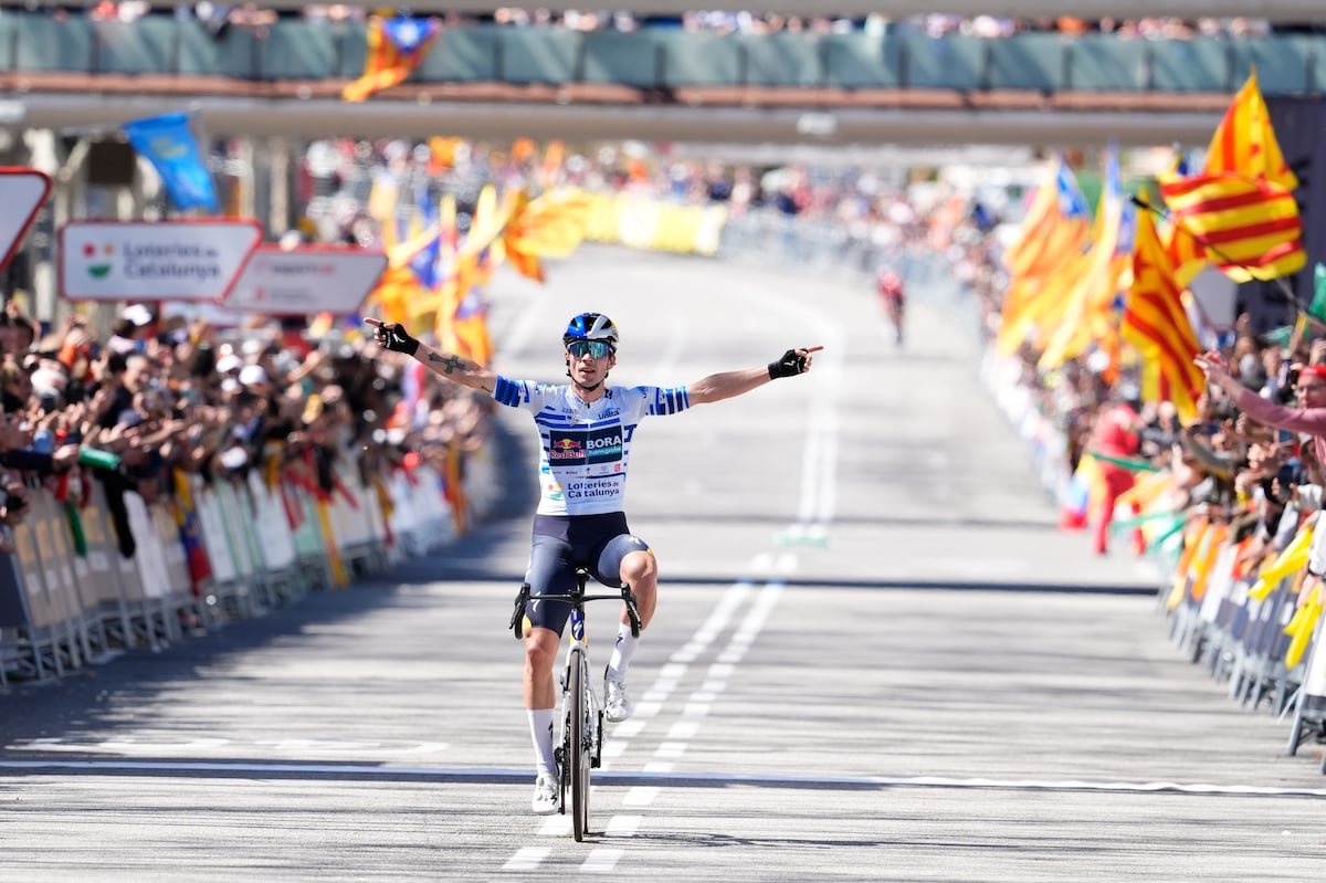 El Rey Roglic puede con el Príncipe Ayuso en la Volta | Ciclismo | Deportes