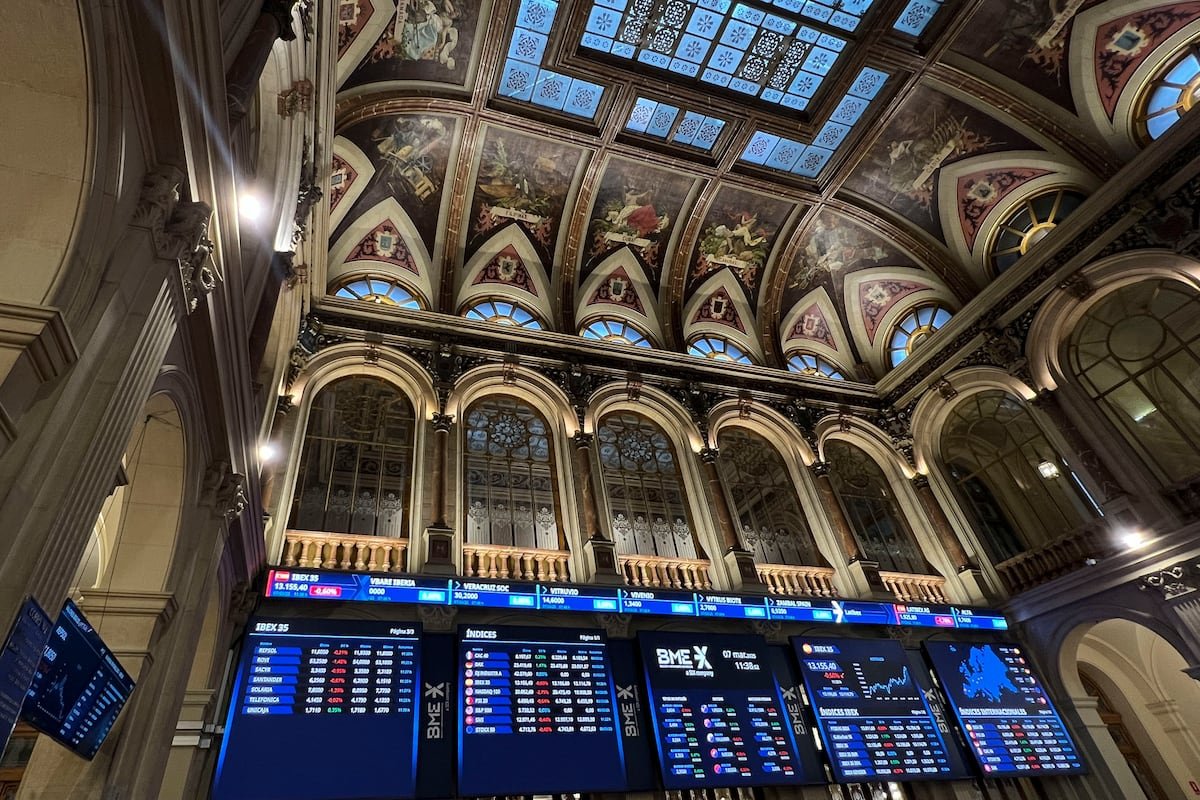 El euro sube con fuerza y se asoma a los 1,10 dólares mientras las Bolsas no logran sacudirse las dudas | Mercados Financieros