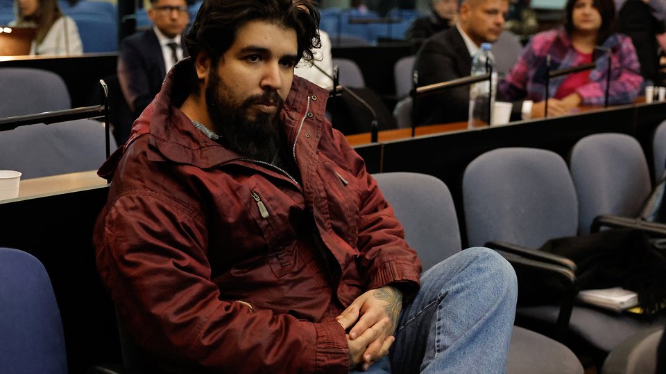 Falló el peritaje del celular de Sabag Montiel | No hubo caso, no se abre el teléfono del principal acusado del atentado contra CFK