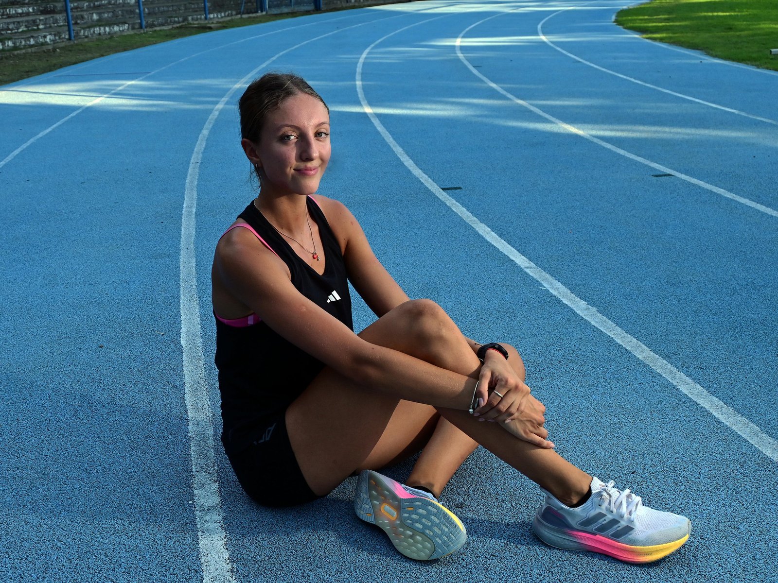 Helen Bernard Stilling, la argentina que supera vallas a toda velocidad y abre una ilusión en el atletismo