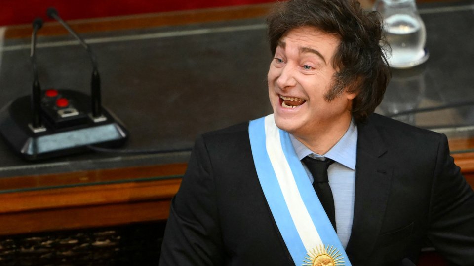 La agenda de Javier Milei y las nuevas medidas de su gobierno | Tras la brutal represión a los jubilados e hinchas