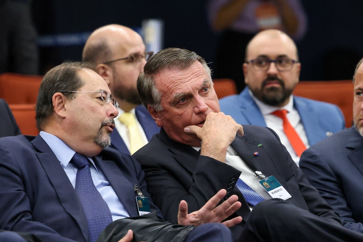 La defensa de Bolsonaro pide al Supremo que anule el principal testimonio del plan golpista