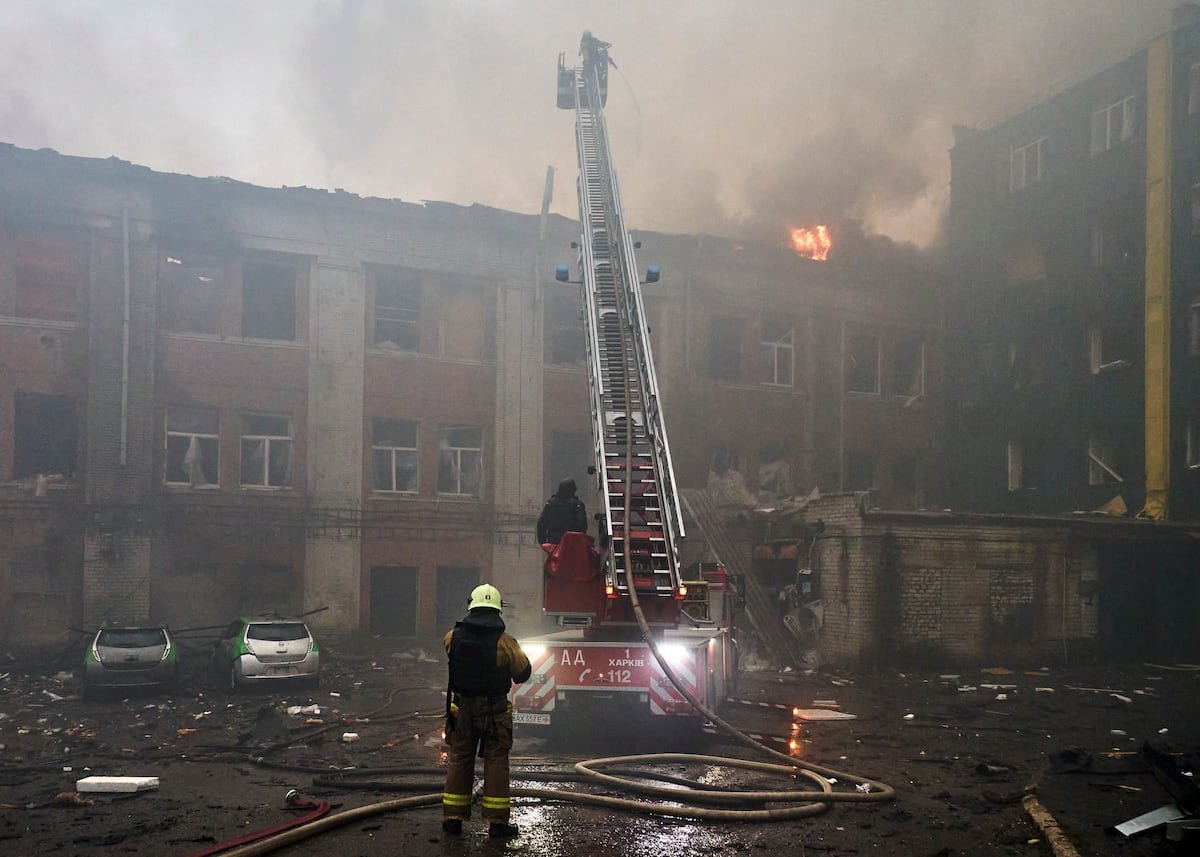 La guerra de Rusia en Ucrania, en directo | El ejército ruso bombardea Járkov por segundo día consecutivo | Internacional