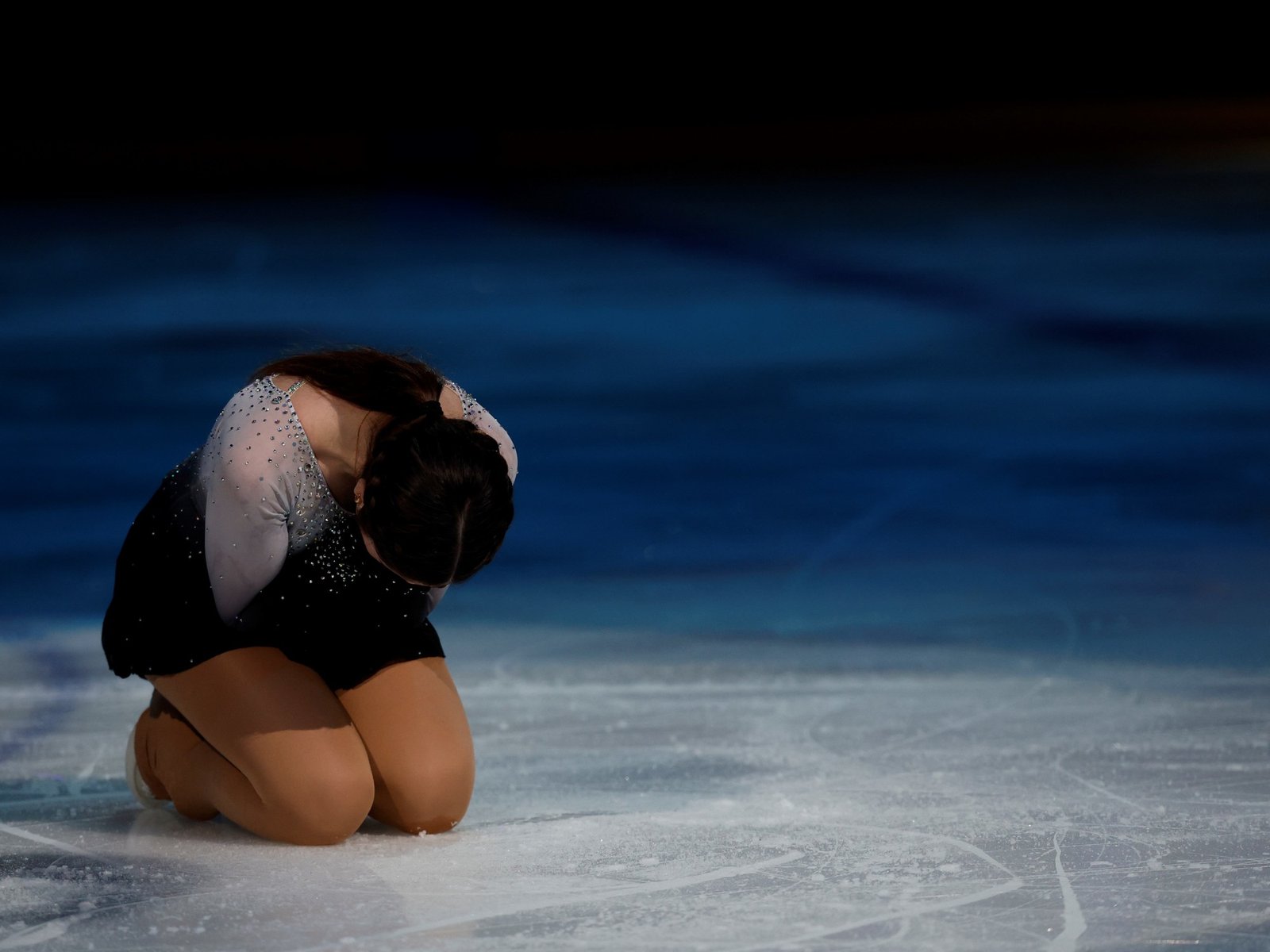 Lágrimas y homenaje de una joven patinadora sobre hielo a su papá, el argentino que murió en la tragedia aérea de Washington