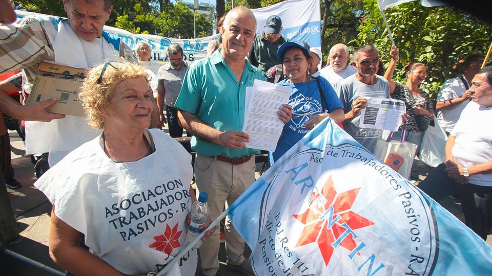 Las movilizaciones y reclamos en las provincias | Marcha por los jubilados