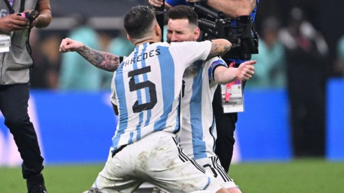 Leandro Paredes reveló por qué Lionel Messi se enojó con él en 2021 y estuvo meses sin hablarle: “Es re calentón”