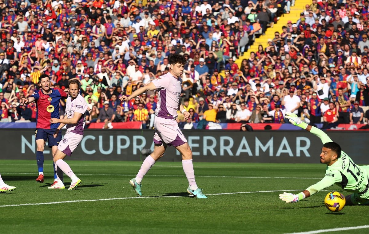 Lewandowski libera al Barcelona | Fútbol | Deportes