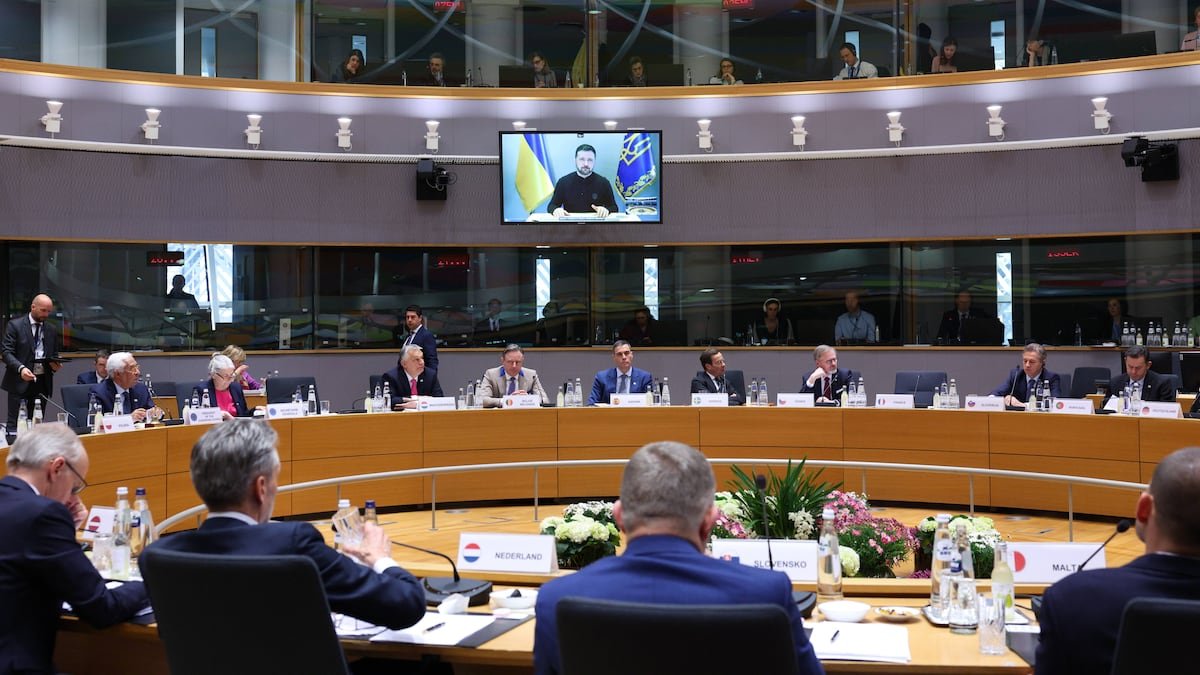 Los Veintisiete buscan un asiento en la mesa negociadora sobre Ucrania mientras construyen un muro defensivo | Internacional