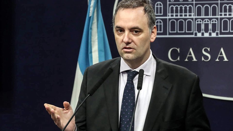 Manuel Adorni será candidato a legislador porteño por La Libertad Avanza