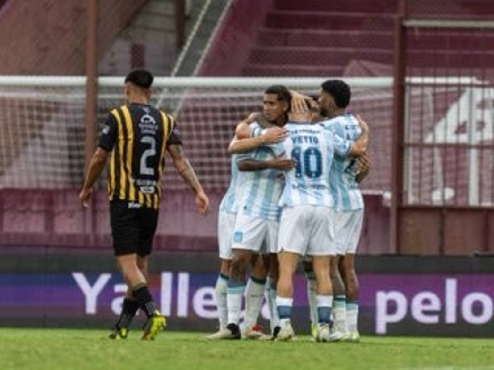 Racing luchó contra sus fantasmas y le ganó a Santamarina de Tandil en su debut en la Copa Argentina