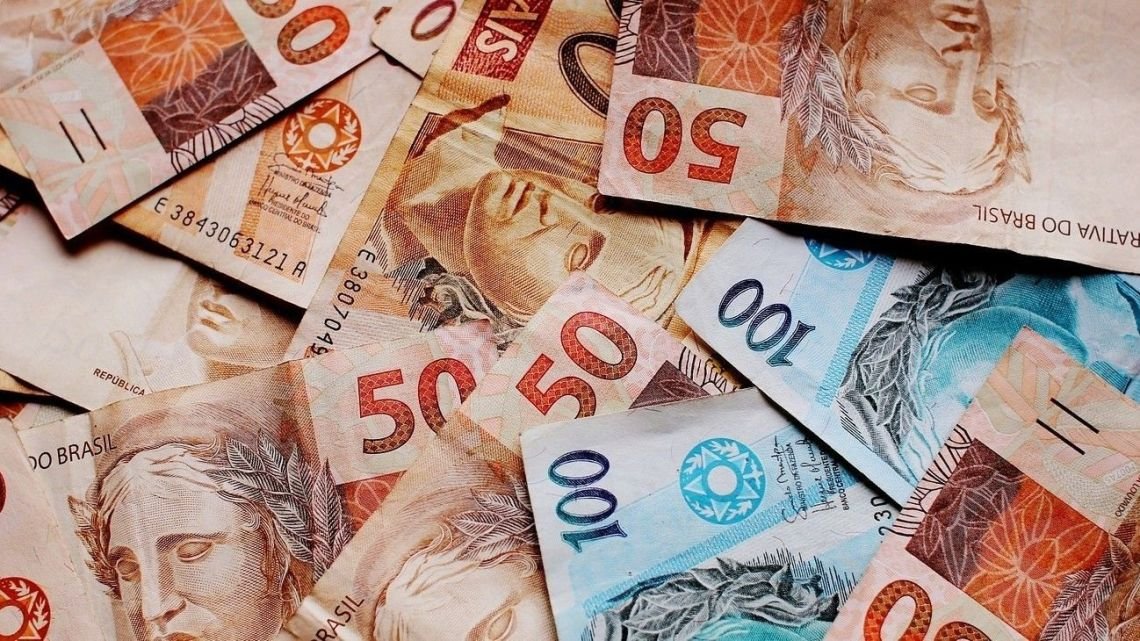 Real hoy y real blue hoy, en VIVO: la cotización de este miércoles 5 de marzo de 2025