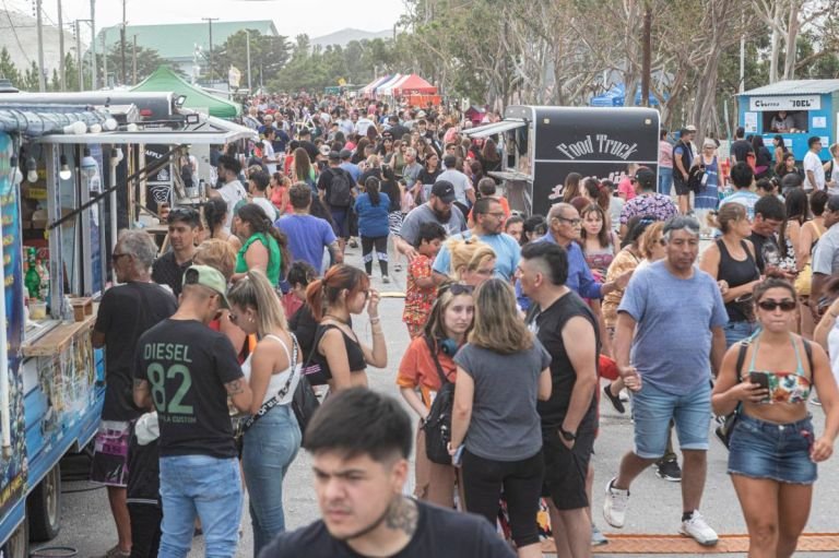 Secuestraron bebidas alcohólicas en la Fiesta del Pescador